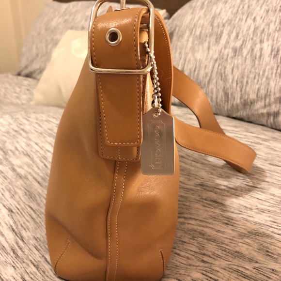 Coach caramel colored purse - Picture 1 of 5